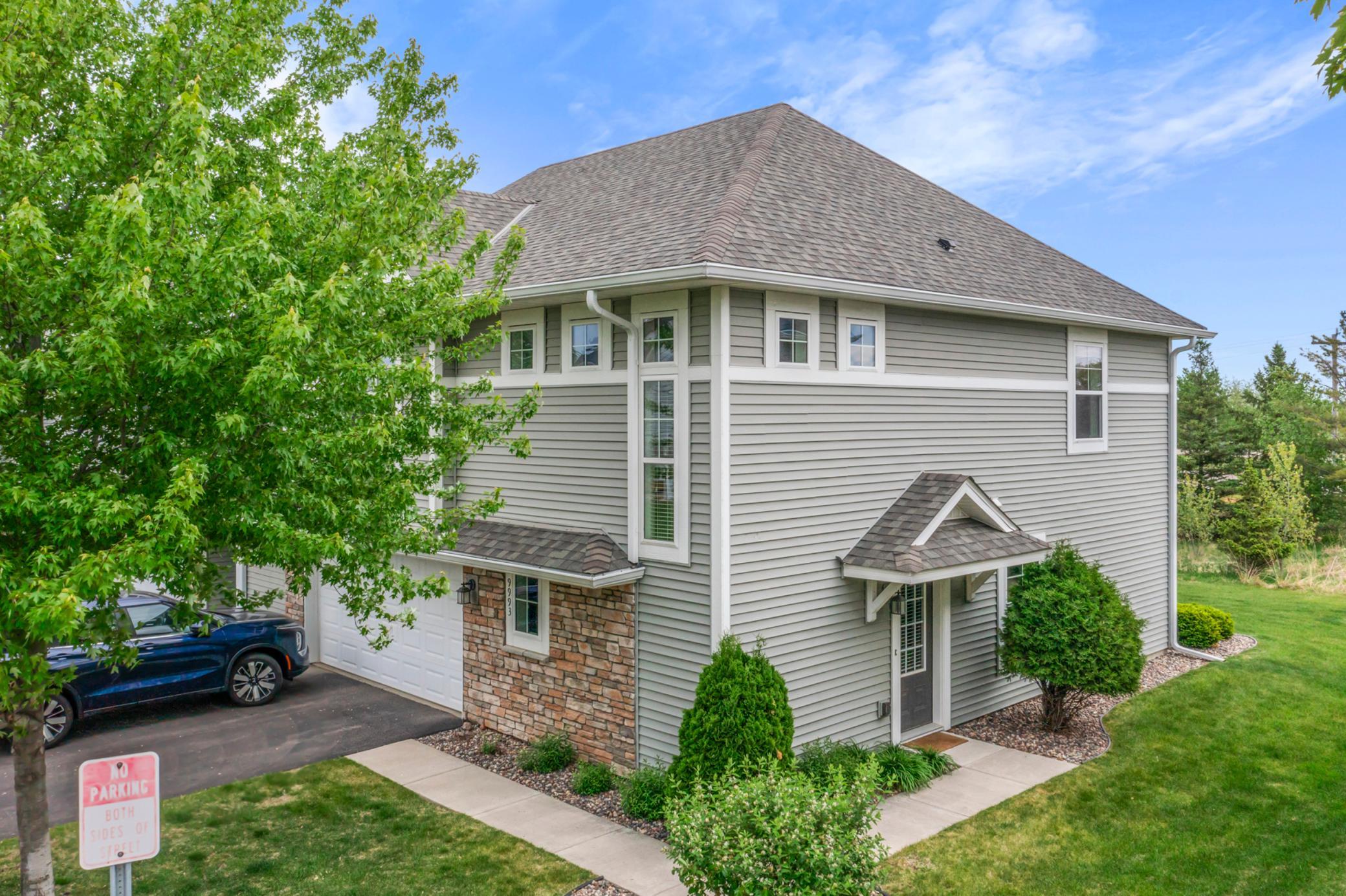 9993 5th Street Lane N