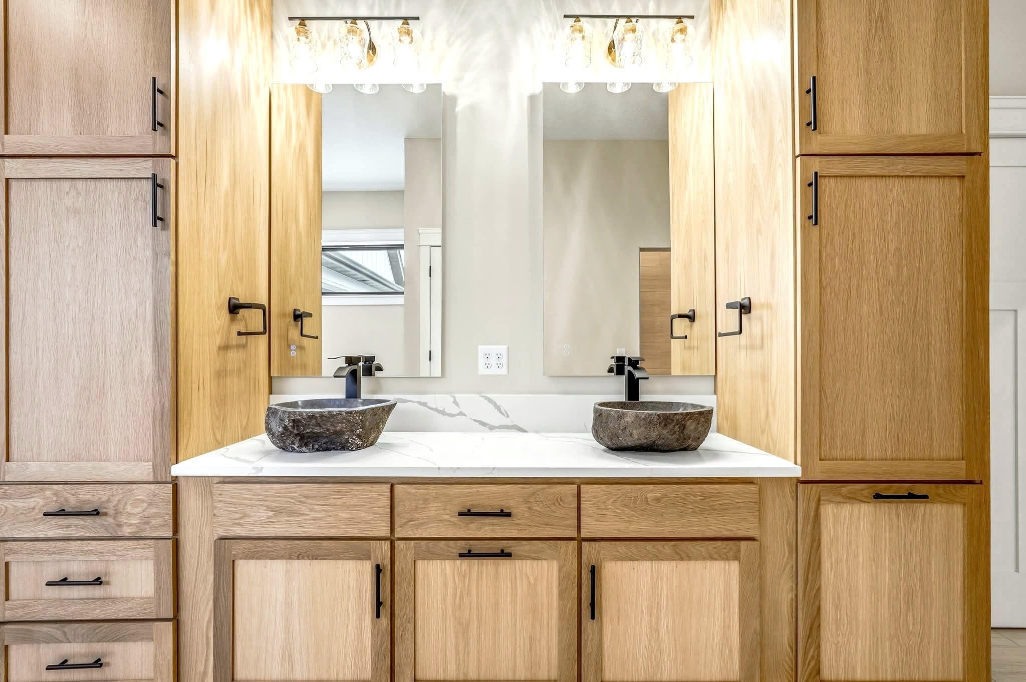 1393 Fox Ridge Trail