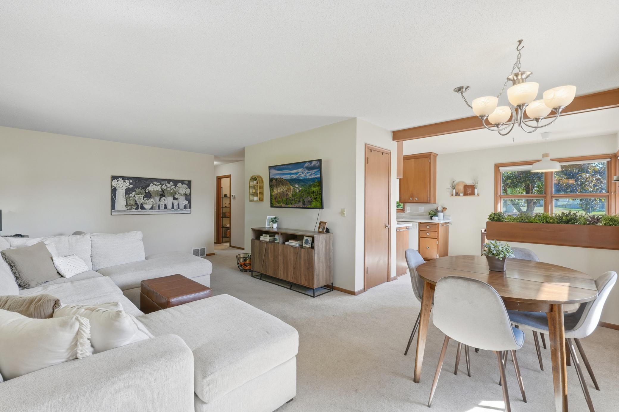 8140 Abbott Avenue S