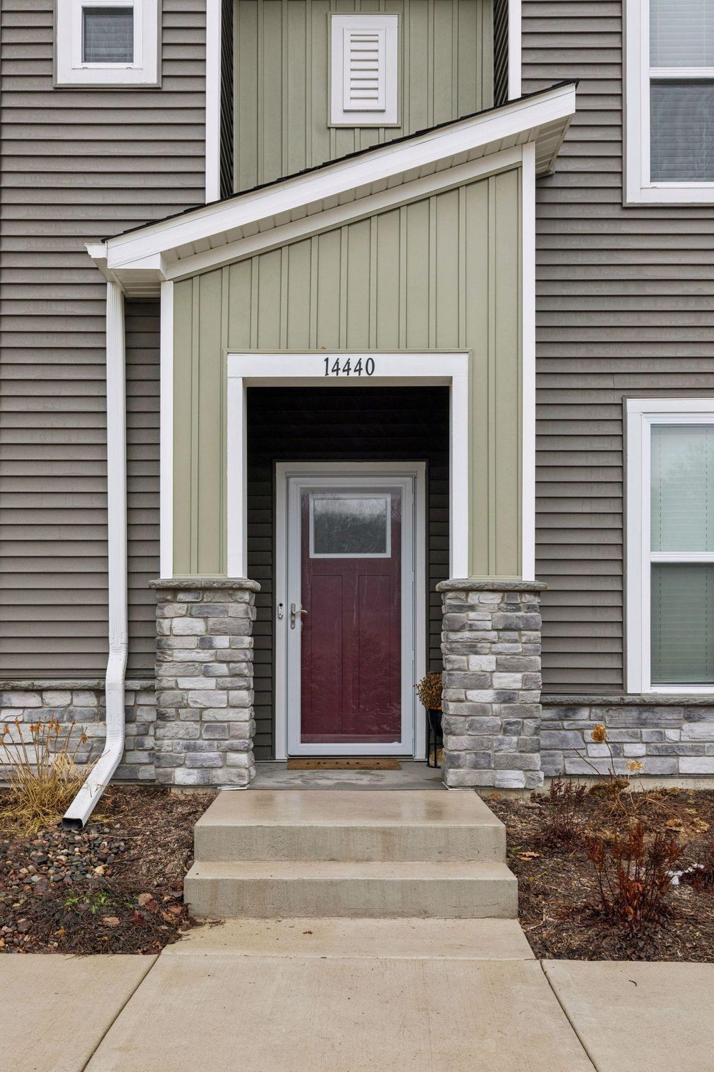 Photo of 14440 Twin Lakes Circle, Burnsville, MN 55306 (MLS # 7037319)