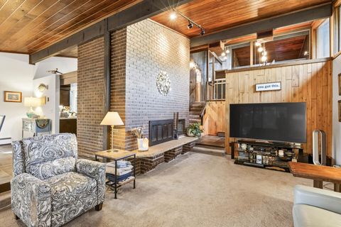 10240 Chicago Circle Bloomington MN 55420