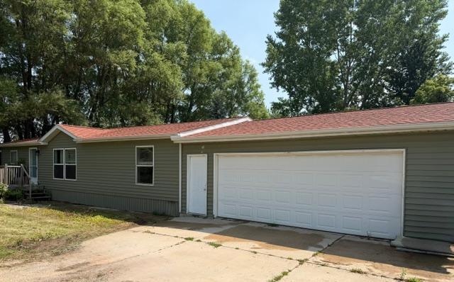 Photo of 3286 County Road 5 NW, Annandale, MN 55302 (MLS # 7109984)