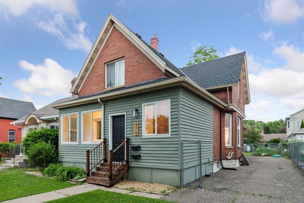 Photo of 479 Michigan Street, Saint Paul, MN 55102 (MLS # 7054974)
