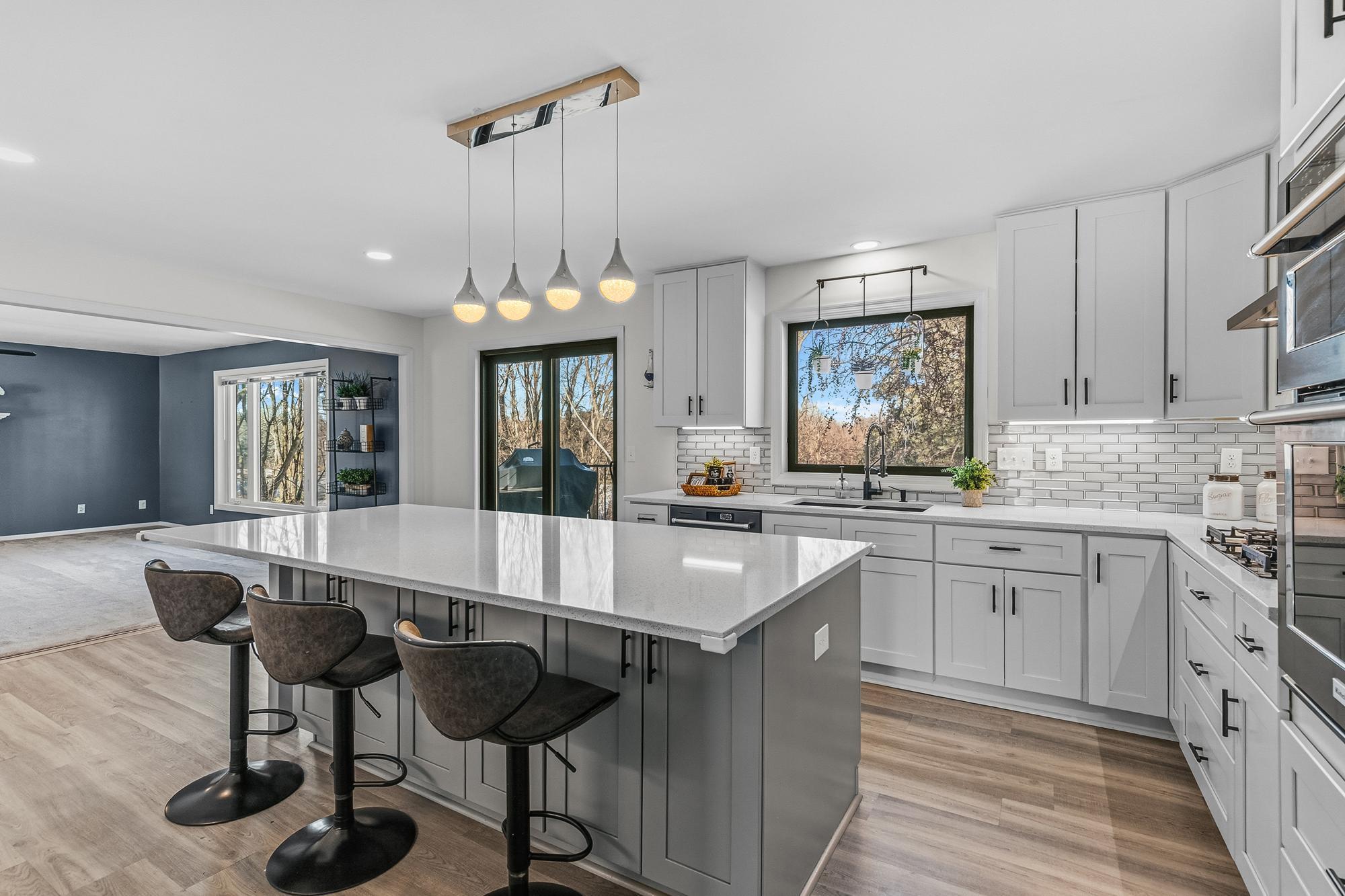 4180 Columbine Court