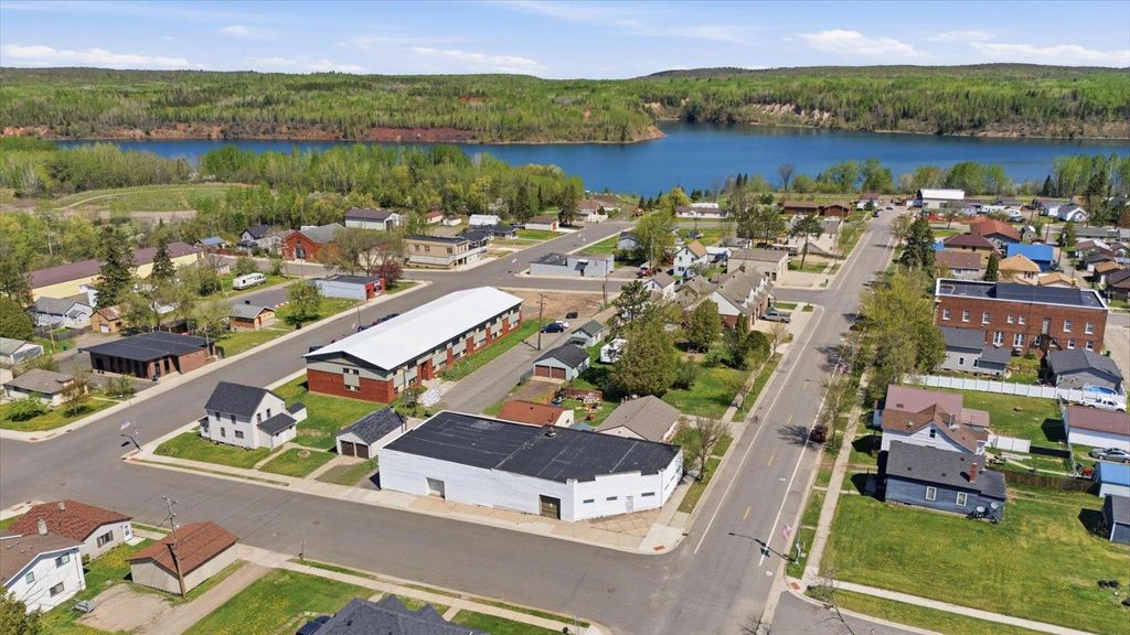 Photo of 510 Mercer, Buhl, MN 55713 (MLS # 7077166)
