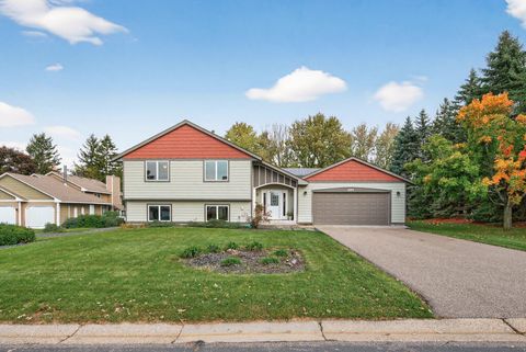 699 Calvin Court Eagan MN 55123