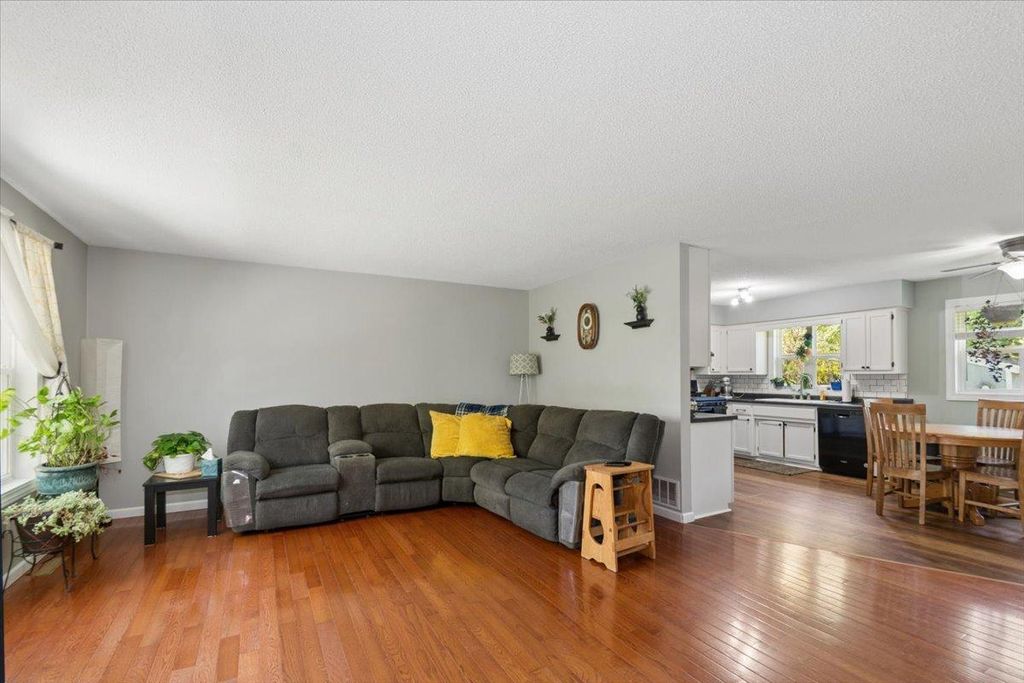 Photo of 752 Lathrop Drive, Northfield, MN 55057 (MLS # 7064951)