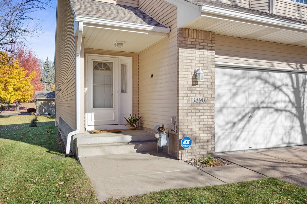 Photo of 13898 85th Place N, Maple Grove, MN 55369 (MLS # 7000305)