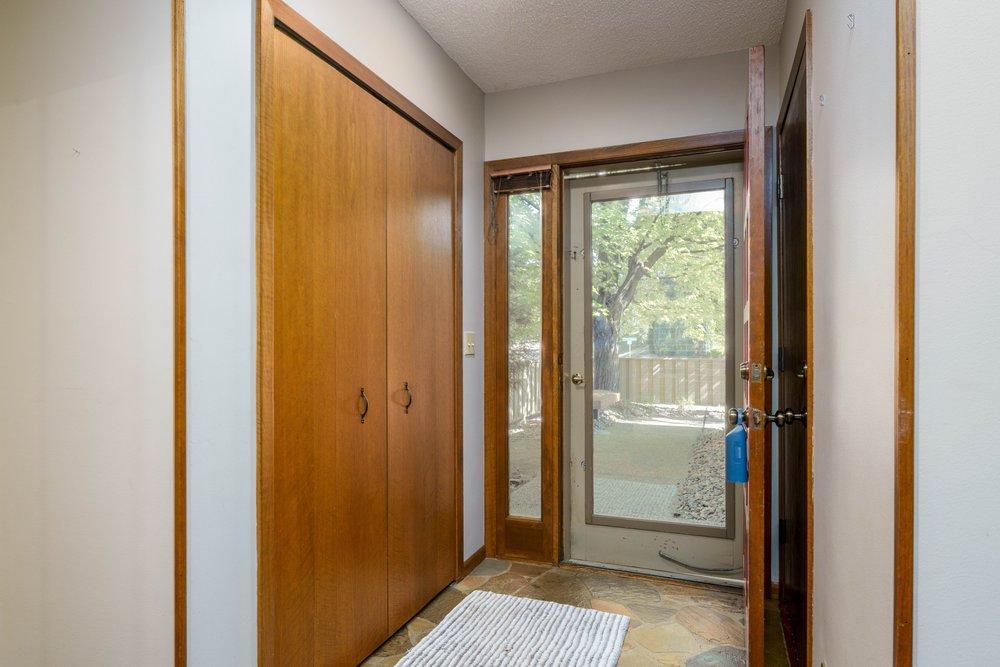 Photo of 563 Sterling Street S, Maplewood, MN 55119 (MLS # 7124444)