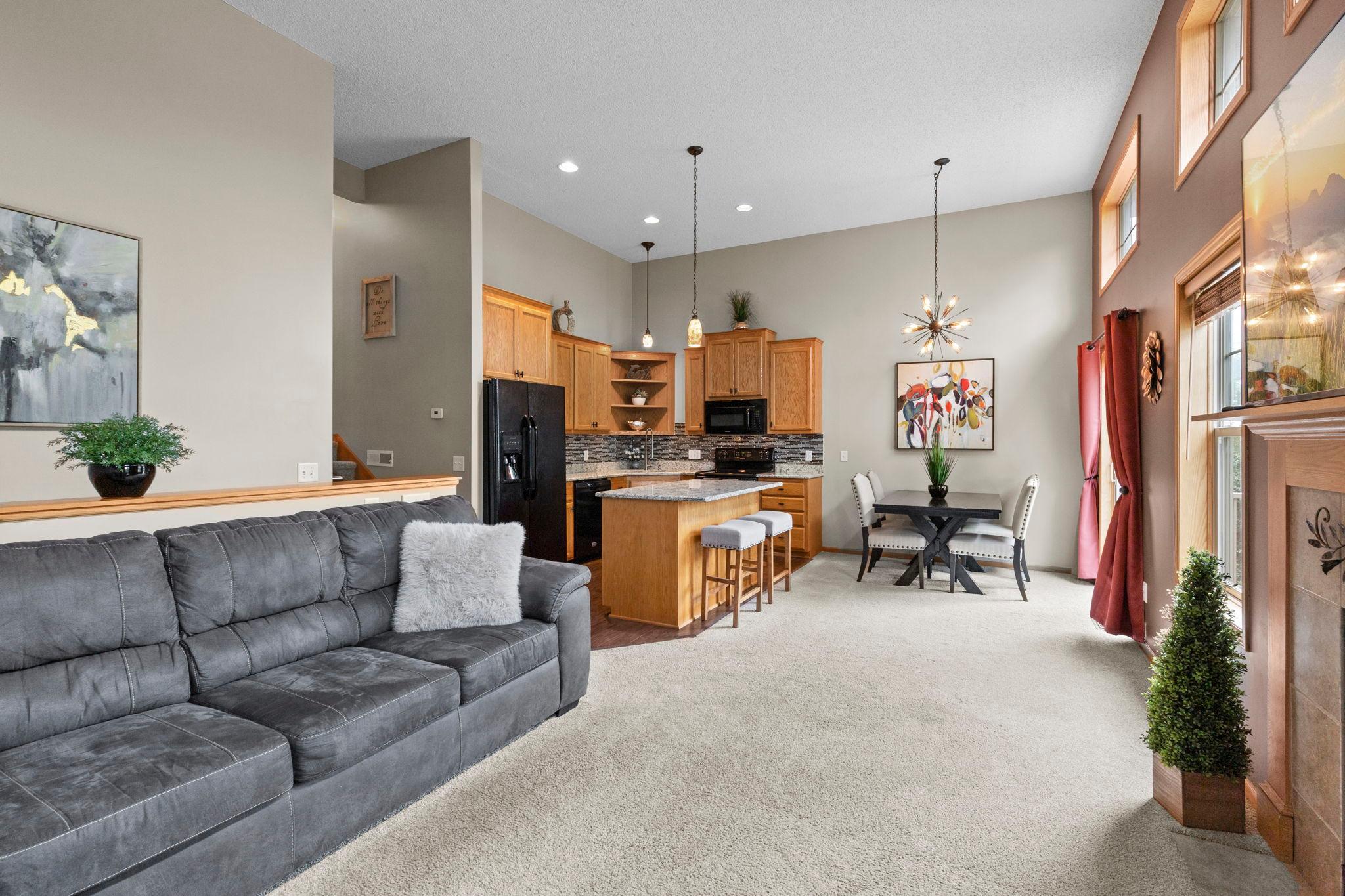 8374 Cedarview Circle