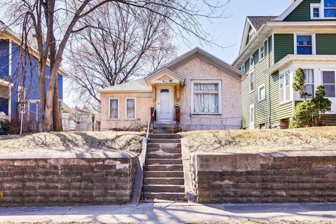 300 Baker Street E Saint Paul MN 55107