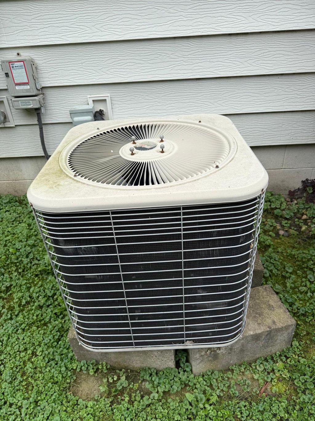 Photo of 16 Bruce Court, Mankato, MN 56001 (MLS # 7000473)