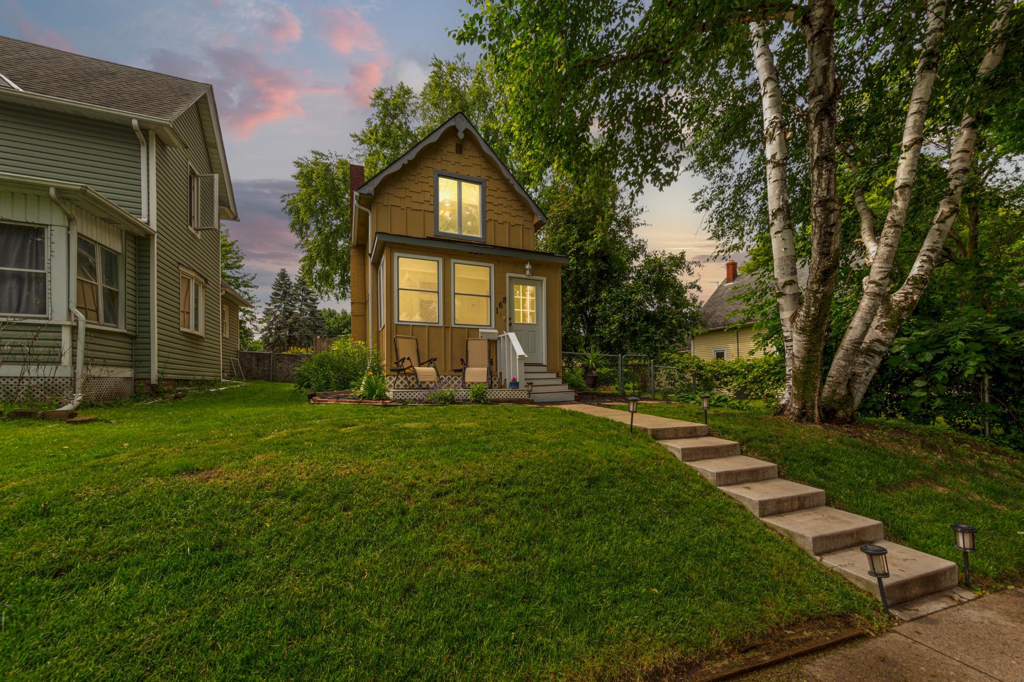 168 Hurley Street E