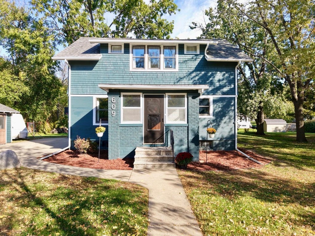 Photo of 609 6th Avenue, Mountain Lake, MN 56159 (MLS # 7158515)