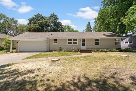 10212 Xerxes Avenue S Bloomington MN 55431