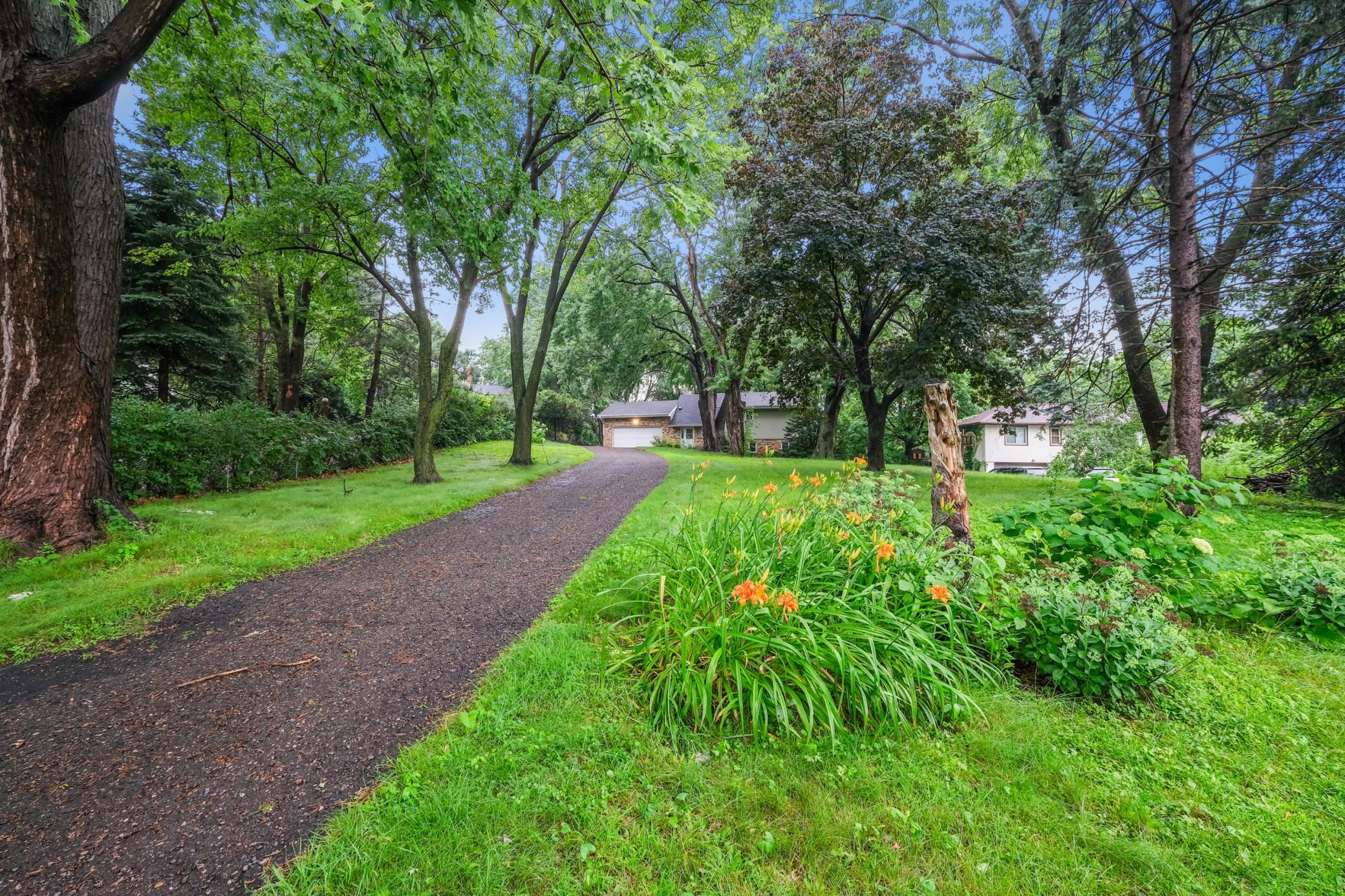 2252 Highway 36 W