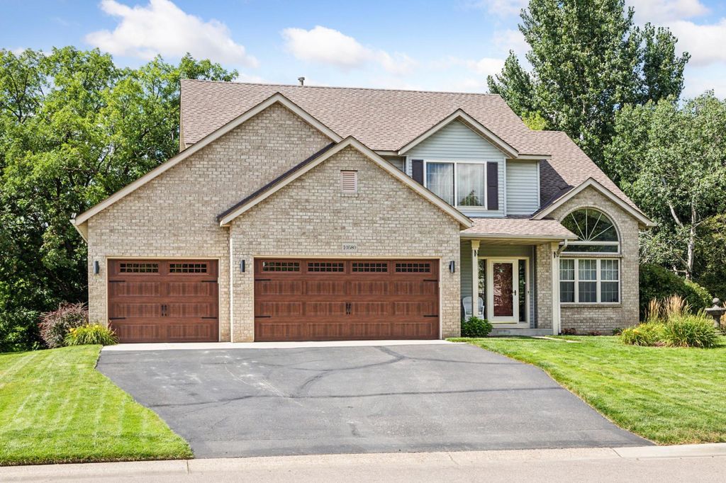 Photo of 10580 Alison Way, Inver Grove Heights, MN 55077 (MLS # 6757865)