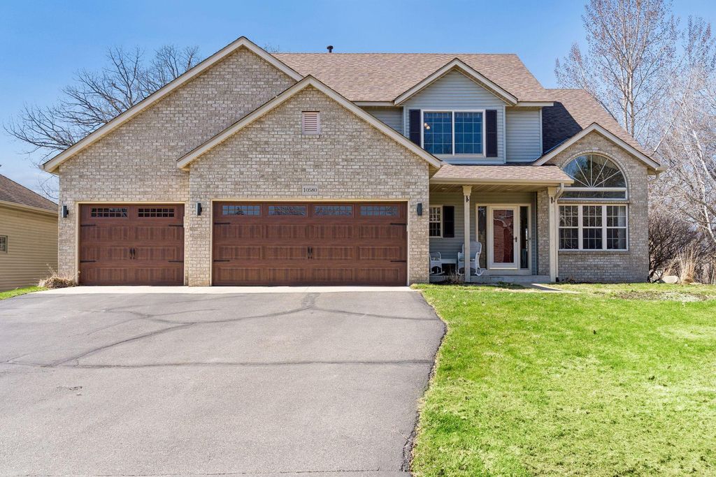 Photo of 10580 Alison Way, Inver Grove Heights, MN 55077 (MLS # 6757865)