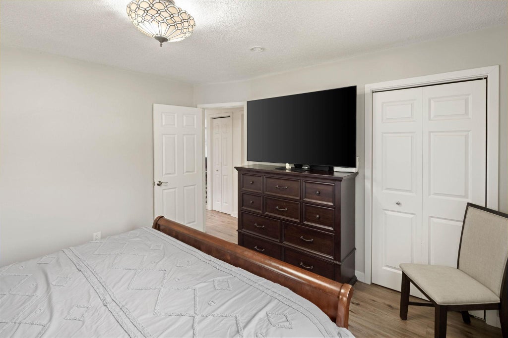 Photo of 7712 N College Park Drive, Brooklyn Park, MN 55445 (MLS # 7088723)