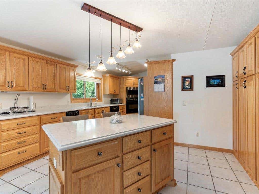 Photo of 15809 Pine Shores Road, Brainerd, MN 56401 (MLS # 7129079)