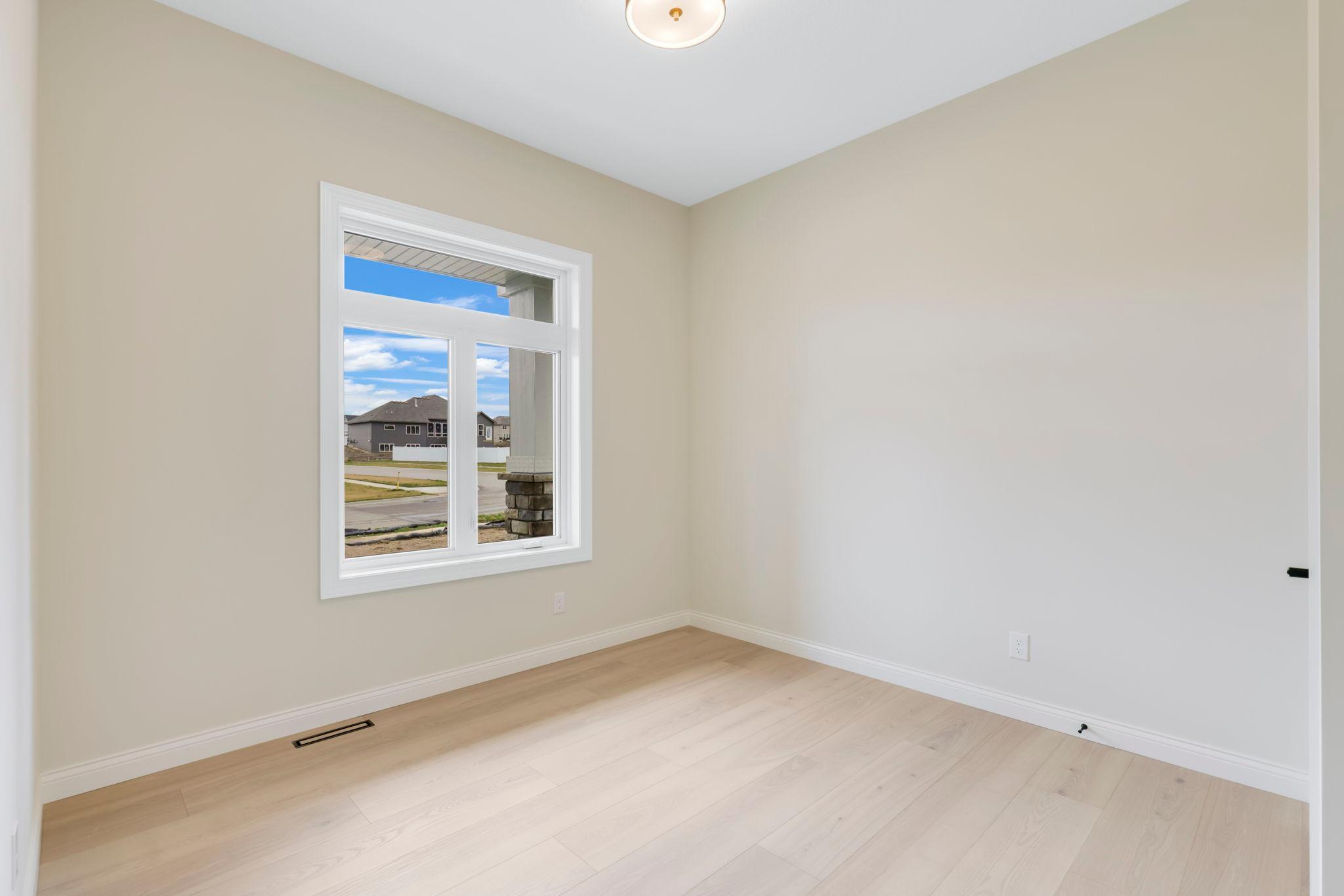 4939 Parkside Circle