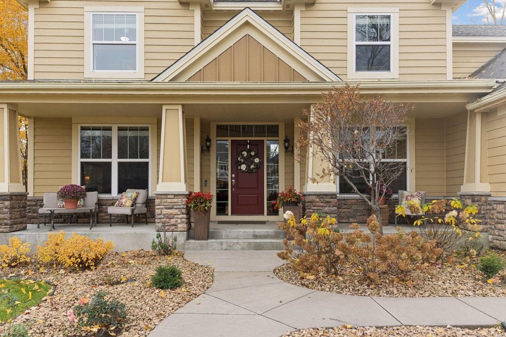 Photo of 6726 Fountain Lane N, Maple Grove, MN 55311 (MLS # 6822477)