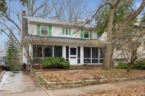 Photo of 4849 Aldrich Avenue S, Minneapolis, MN 55419 (MLS # 7018715)