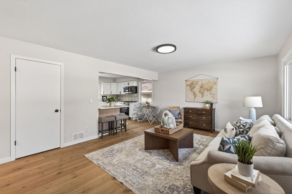 Photo of 1962 Florence Street, White Bear Lake, MN 55110 (MLS # 7021153)