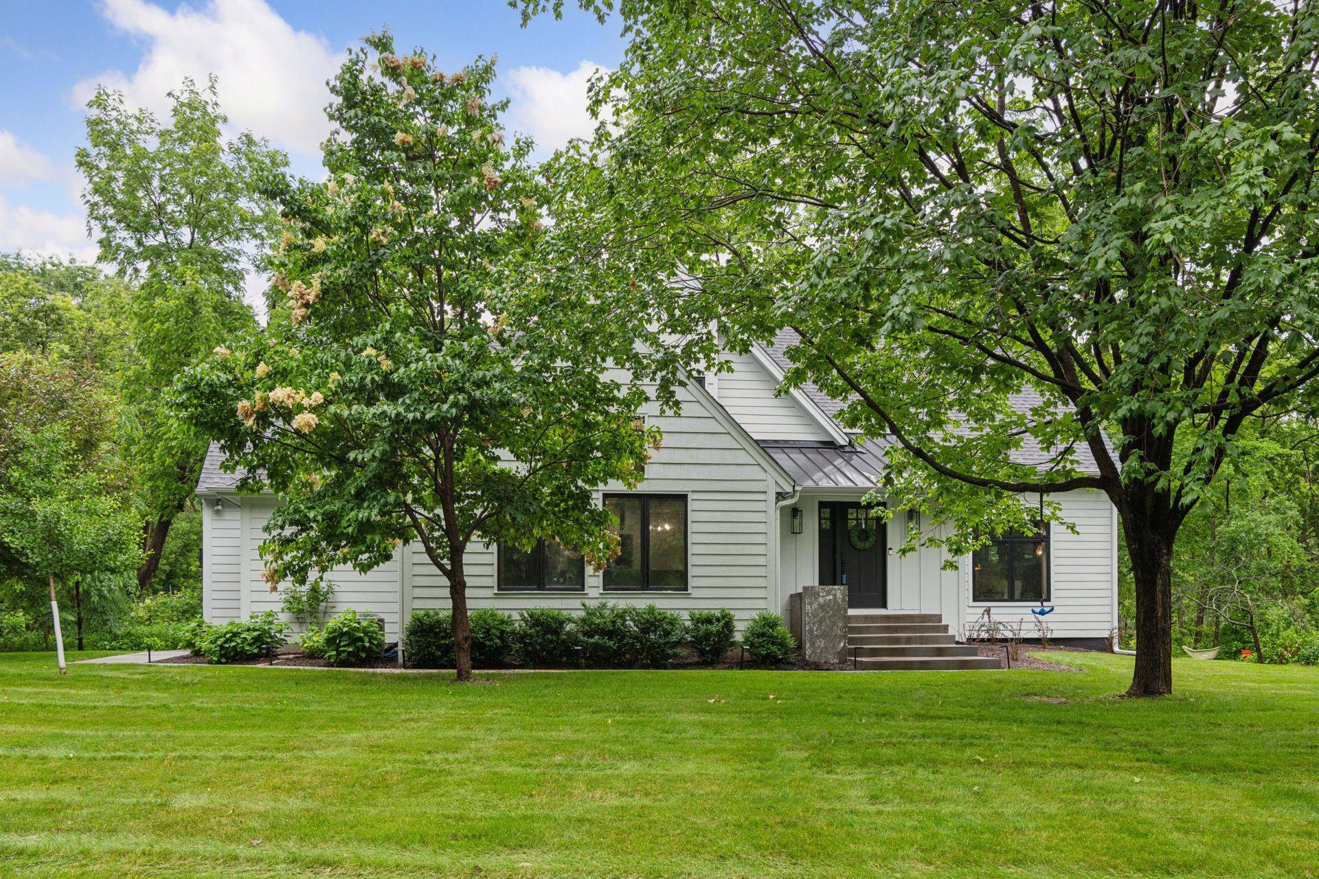 1611 Hill Ridge Terrace