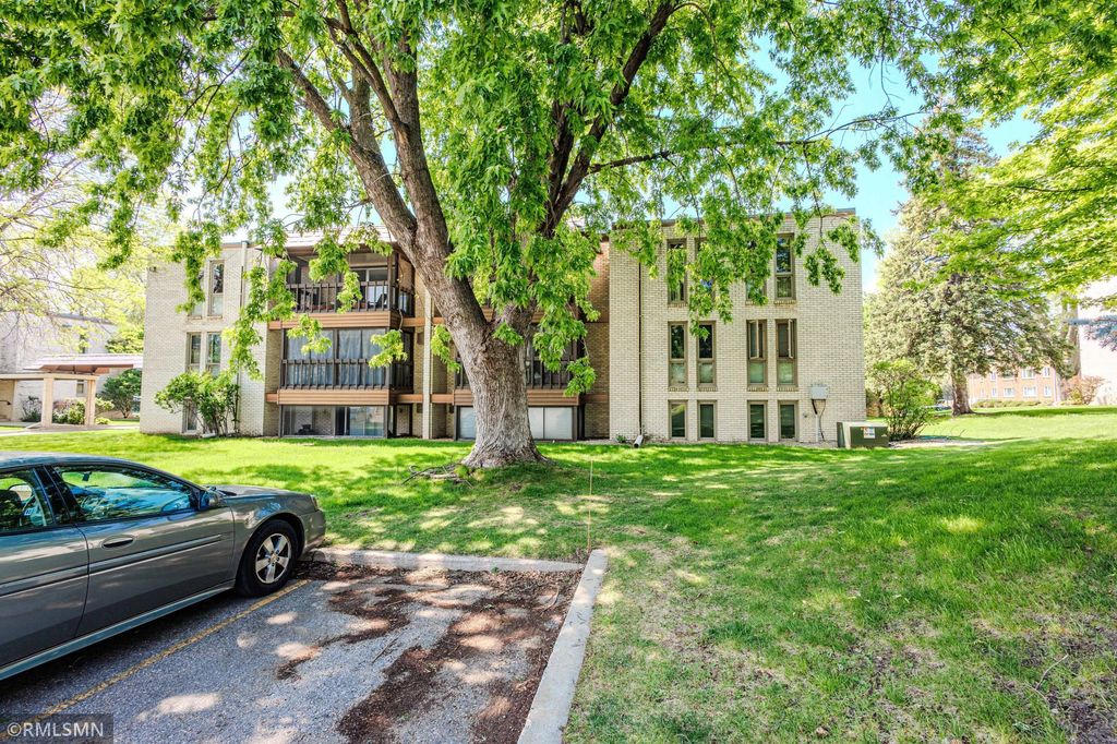 Photo of 6309 York Avenue S #104, Edina, MN 55435 (MLS # 7014260)