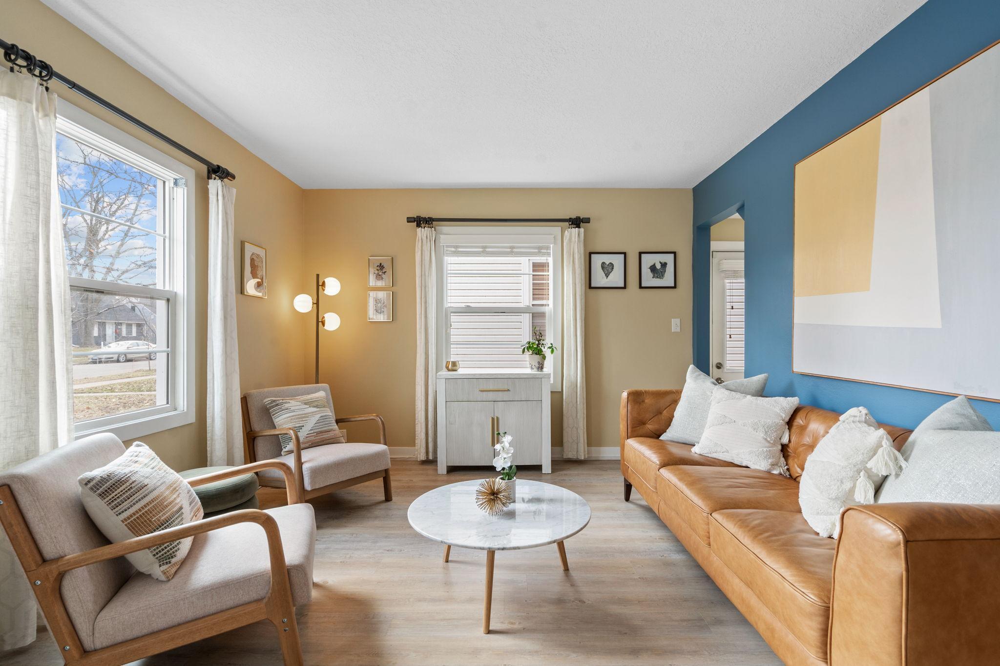 2712 Dakota Avenue S