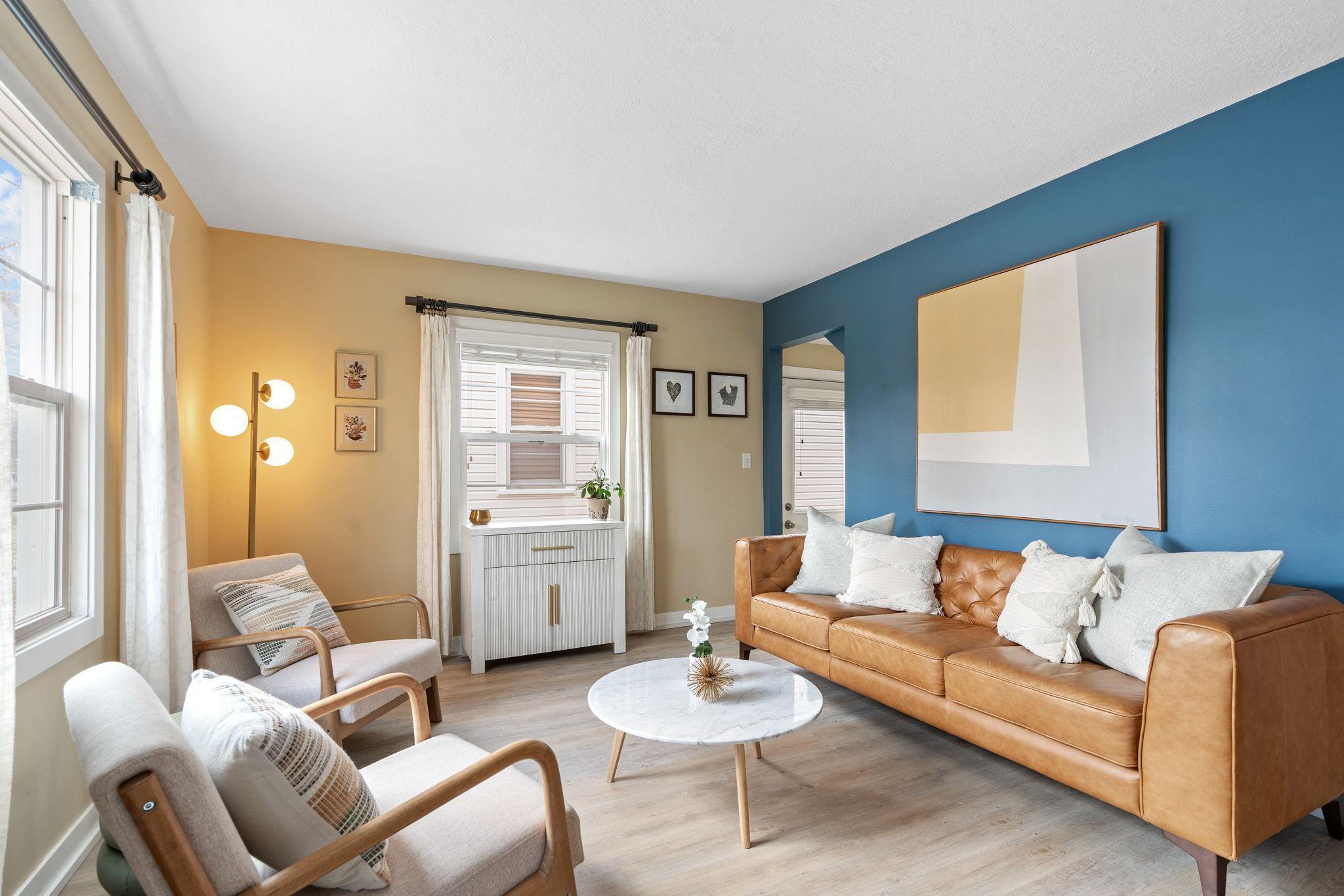 2712 Dakota Avenue S