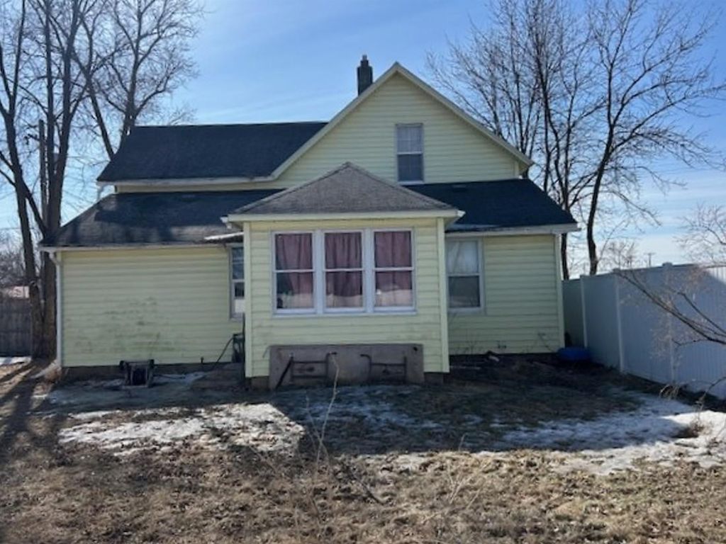 Photo of 204 1st Street S, Royalton, MN 56373 (MLS # 7037034)