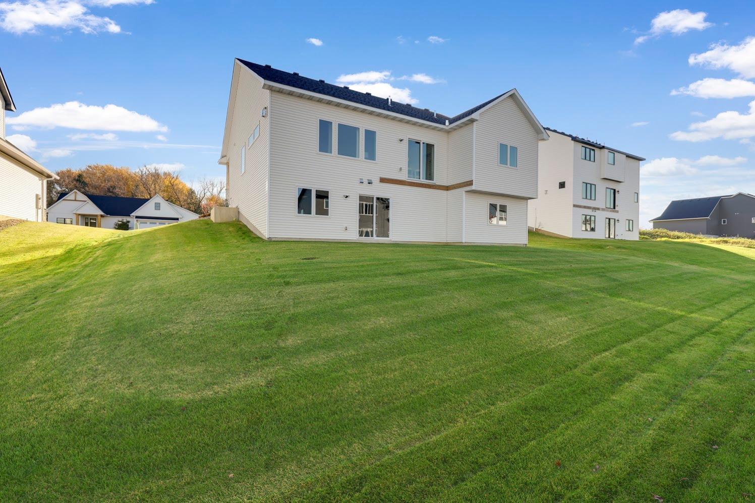 19803 Henning Avenue