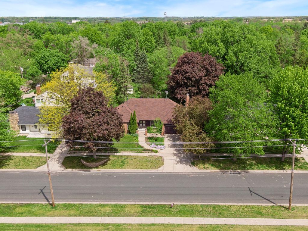 Photo of 807 5th Street E, Northfield, MN 55057 (MLS # 7076442)