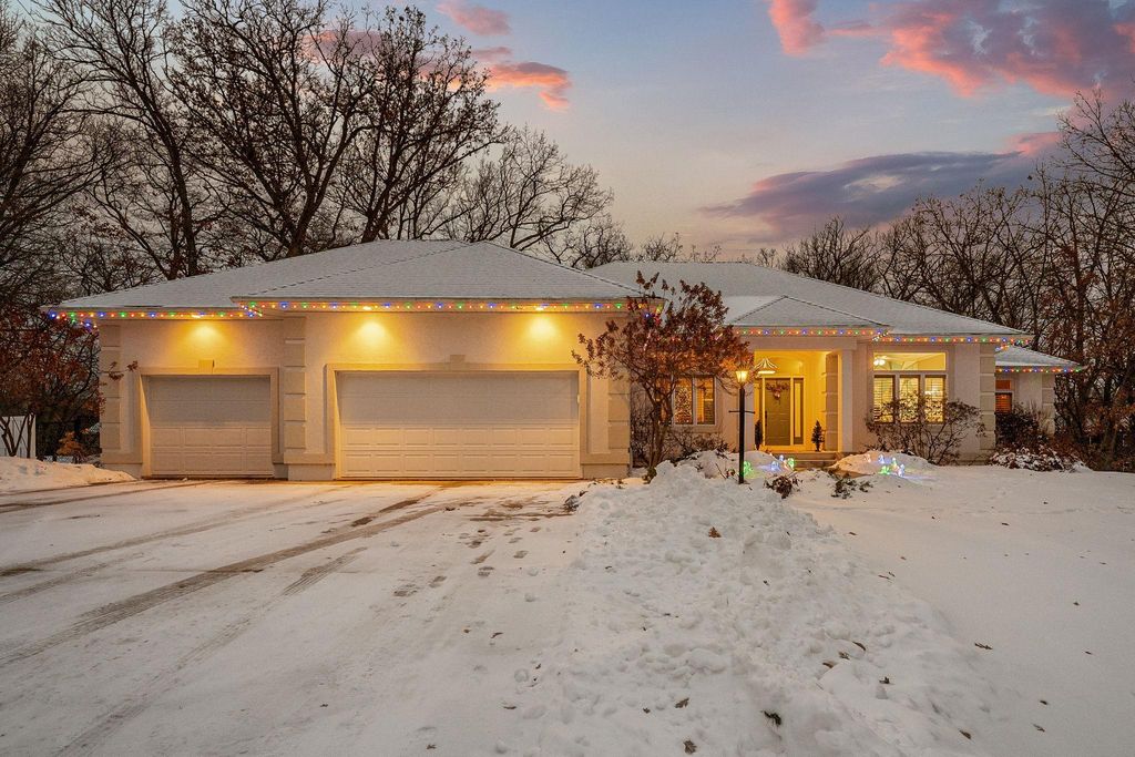 Photo of 2203 7th Avenue NW, Austin, MN 55912 (MLS # 7004386)