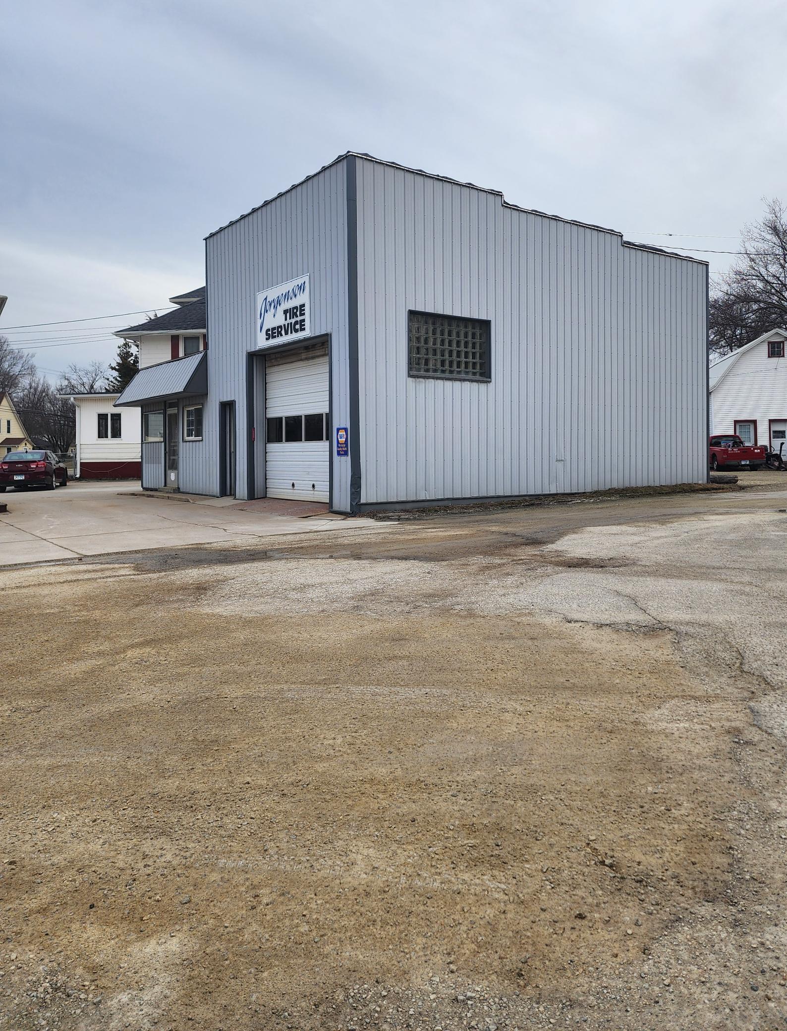 301 W Highway Street