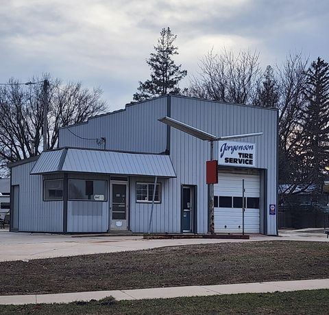 301 W Highway Street Dodge Center MN 55927