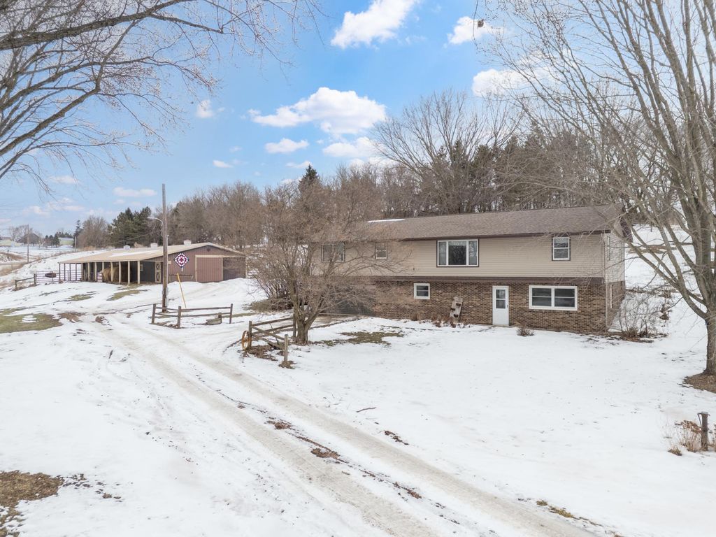 Photo of 64605 County Road 68, Lake City, MN 55041 (MLS # 7019664)