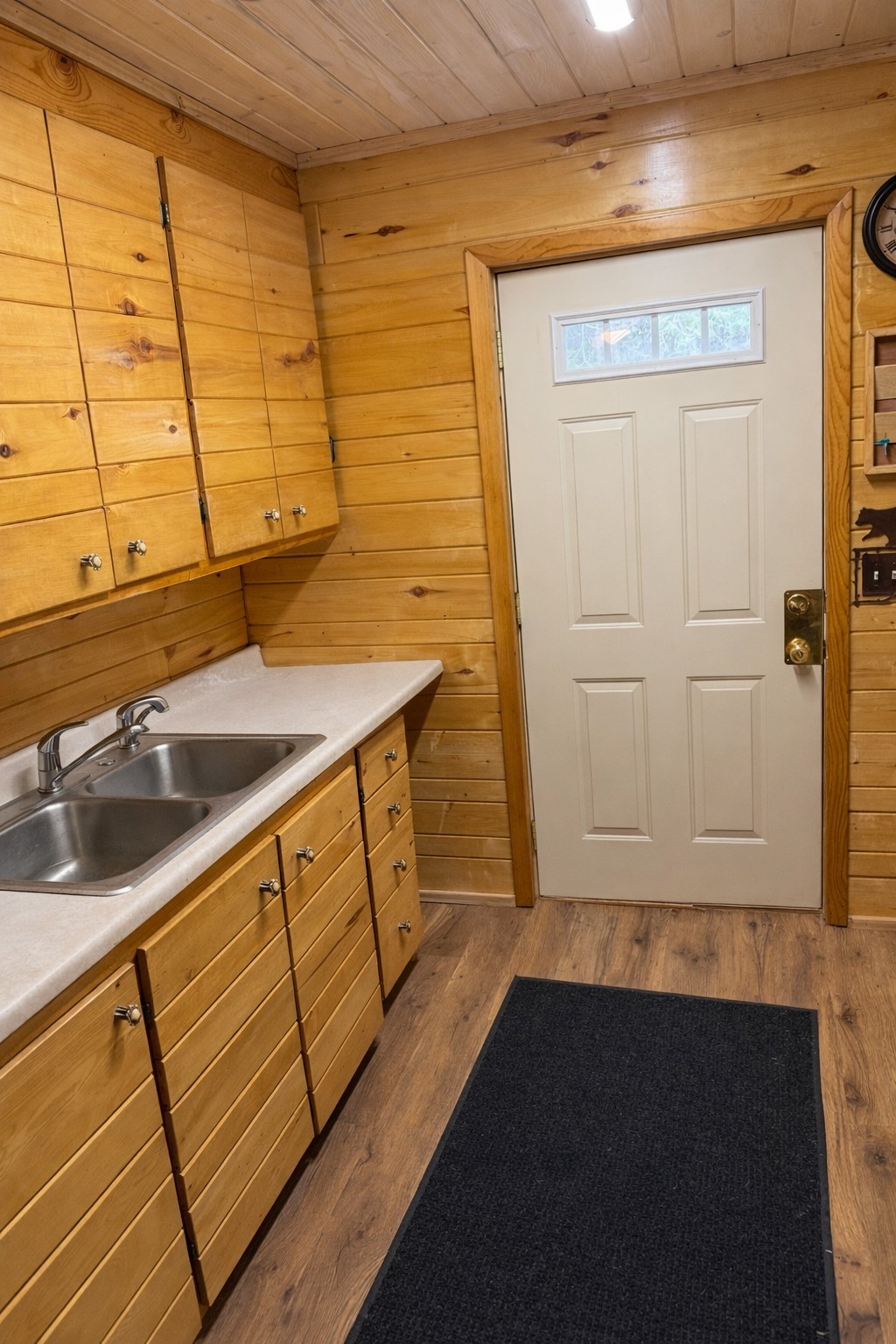 52520 Kestrel Avenue