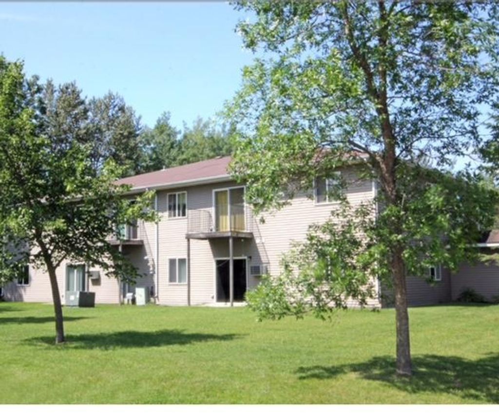 Photo of 325 Summit Avenue W, Blackduck, MN 56630 (MLS # 6826498)