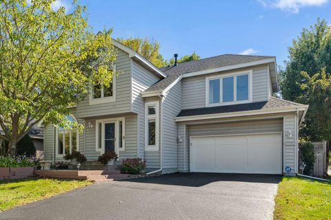 15655 17th Place N Plymouth MN 55447