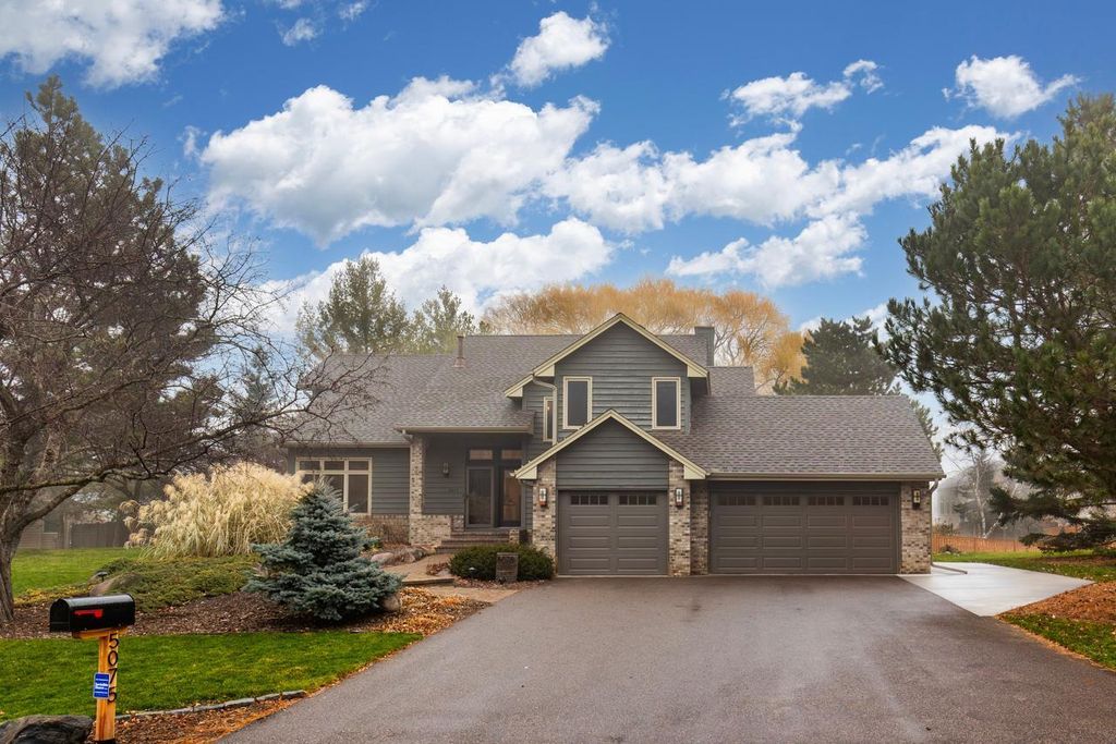 Photo of 5075 Ximines Lane N, Plymouth, MN 55442 (MLS # 6819768)