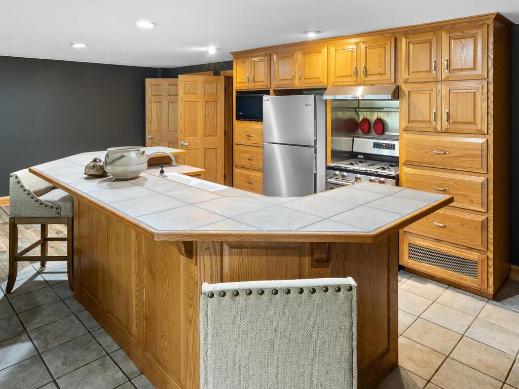 Forest Lake, Minnesota, 55025, United States, 5 Bedrooms Bedrooms, ,4 BathroomsBathrooms,Residential,Active,2034008