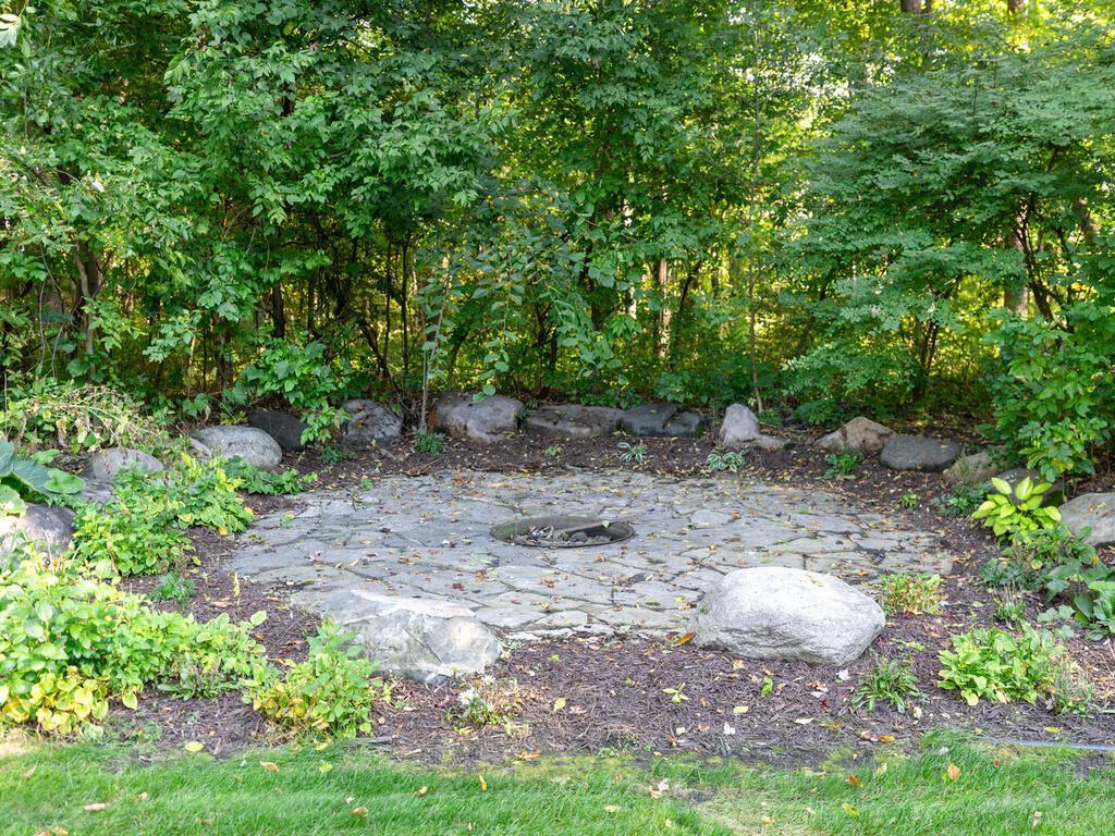Forest Lake, Minnesota, 55025, United States, 5 Bedrooms Bedrooms, ,4 BathroomsBathrooms,Residential,Active,2034008