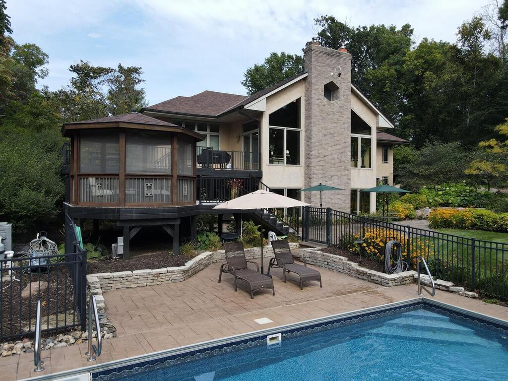 Forest Lake, Minnesota, 55025, United States, 5 Bedrooms Bedrooms, ,4 BathroomsBathrooms,Residential,Active,2034008