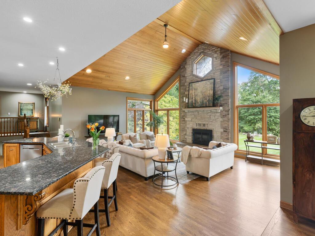 Forest Lake, Minnesota, 55025, United States, 5 Bedrooms Bedrooms, ,4 BathroomsBathrooms,Residential,Active,2034008