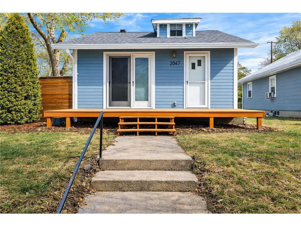 Photo of 2047 Nokomis Avenue, Saint Paul, MN 55119 (MLS # 7147632)