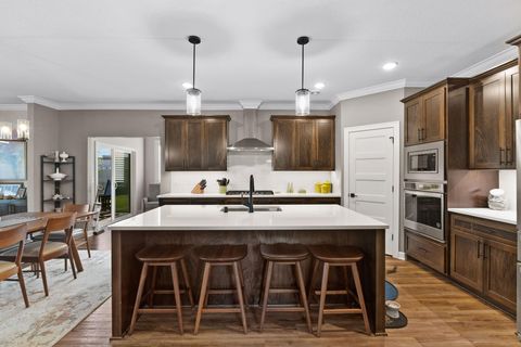 1060 109th Court NE Blaine MN 55434