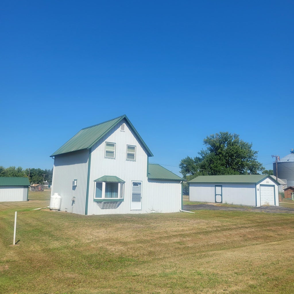 Photo of 213 4th Street SW, Kent, MN 56553 (MLS # 7138387)